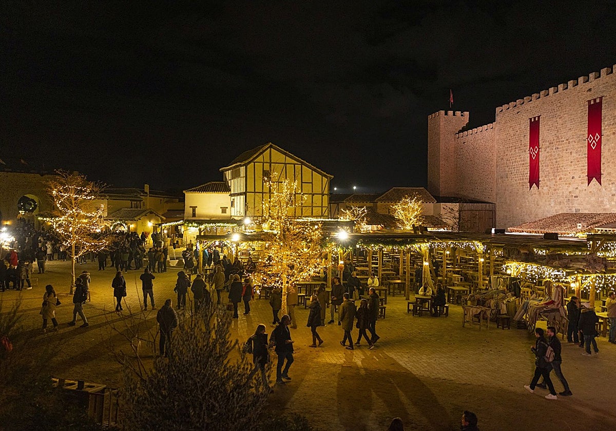 La Puebla Real decorada para la temporada de Navidad