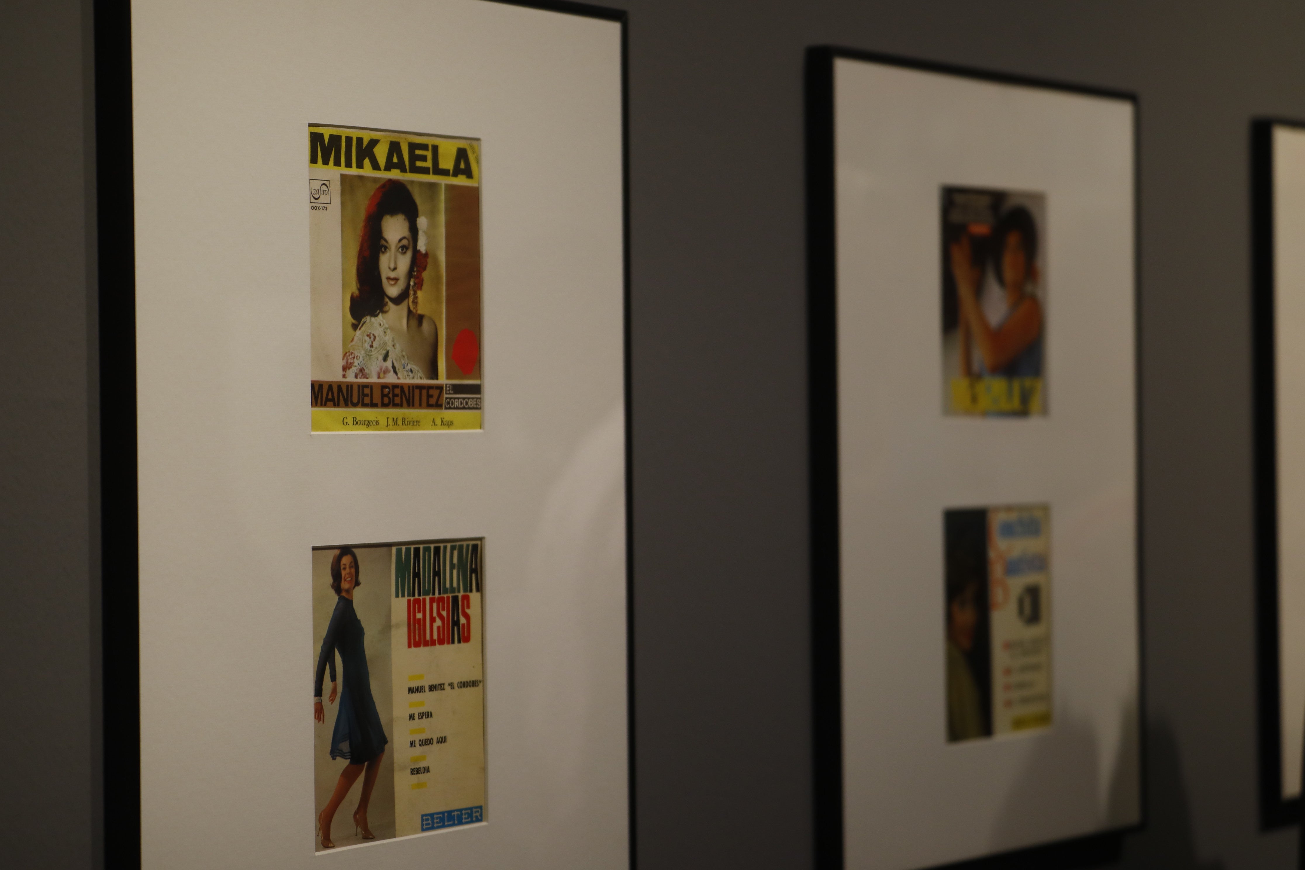 La singular exposición discográfica sobre El Cordobés, en imágenes