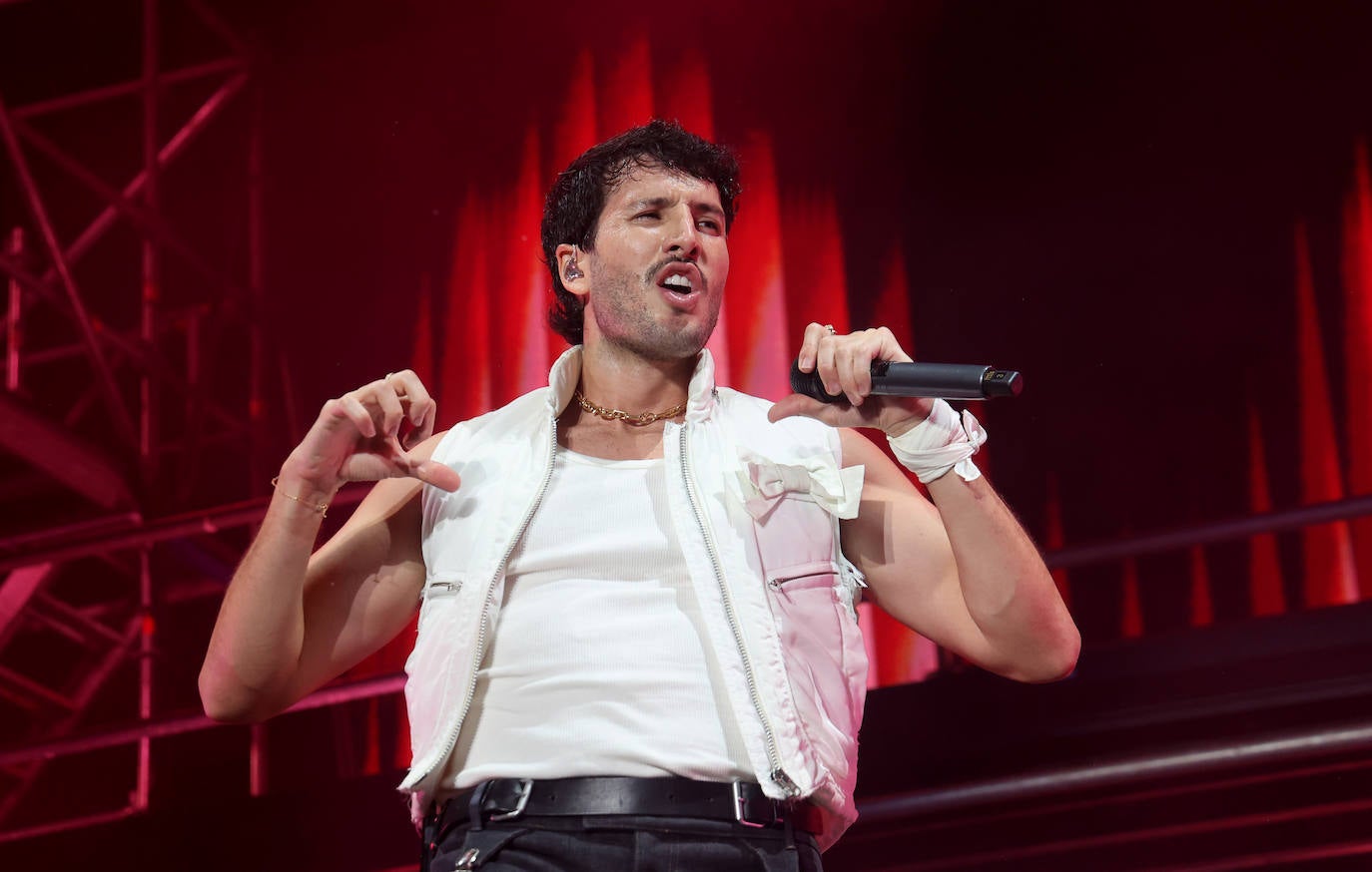 El espectacular concierto de Sebastián Yatra en Córdoba, en imágenes