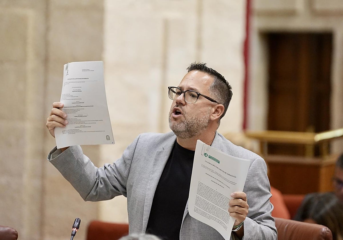 El portavoz de Adelante Andalucía, José Ignacio García, en el Parlamento