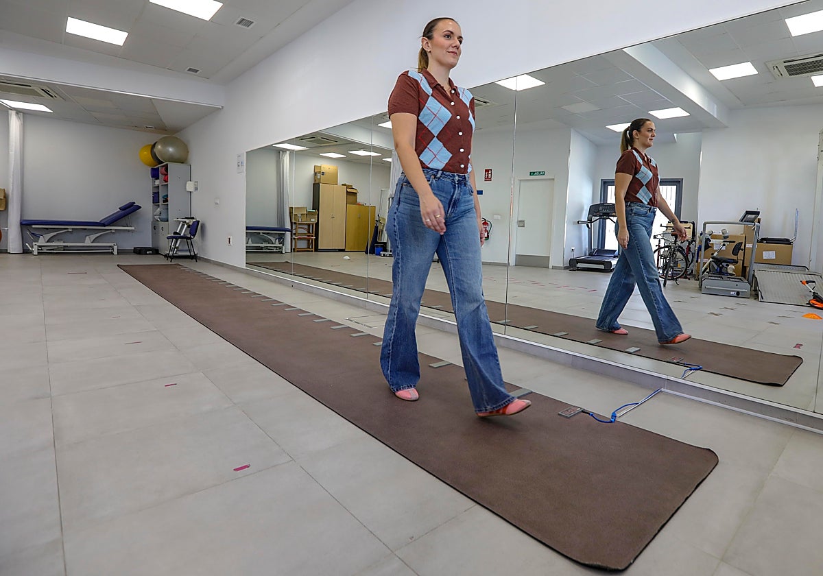 Una paciente en el servicio de Neurología del Hospital San Lázaro