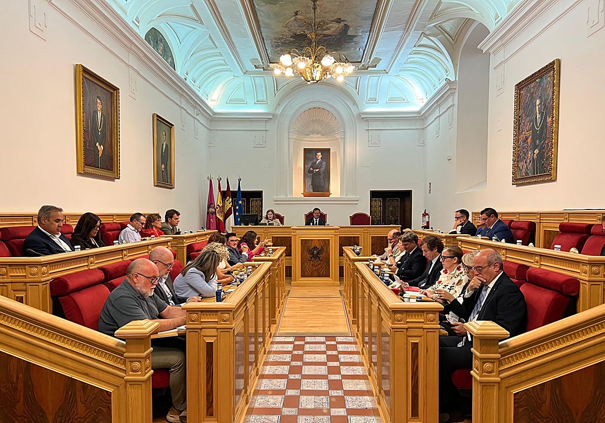 Sesión del Pleno municipal de Toledo celebrada este viernes en el Consistorio