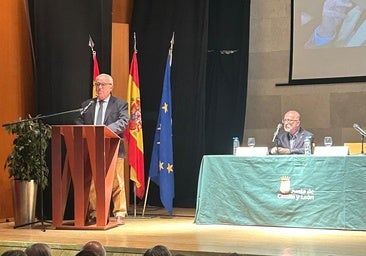 Santonja subraya el importante peso de un «respetuoso» turismo internacional en Castilla y León, que ya alcanza el 30% del total