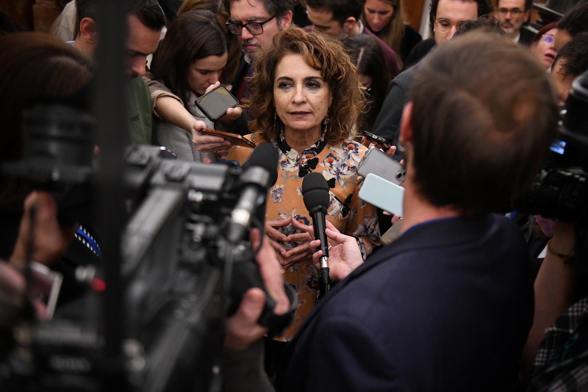 Del «chiqui» al «bicharraco» del PSOE andaluz: María Jesús Montero en siete  frases para enmarcar