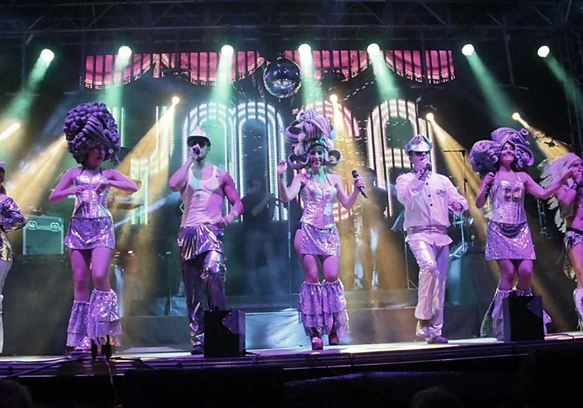 La orquesta 'Taxxara' actuará a las 22:30 en Torrijos