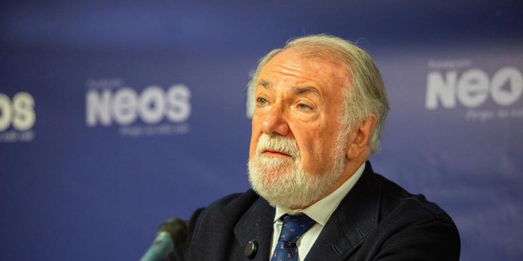 Mayor Oreja clama contra el «totalitarismo» del Gobierno que hará lo «que no está en los escritos» para continuar en el poder