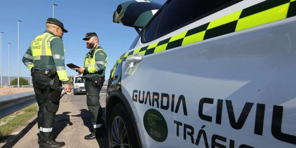 Investigan a un joven por circular sin carné y a 162 km/h en La Palma
