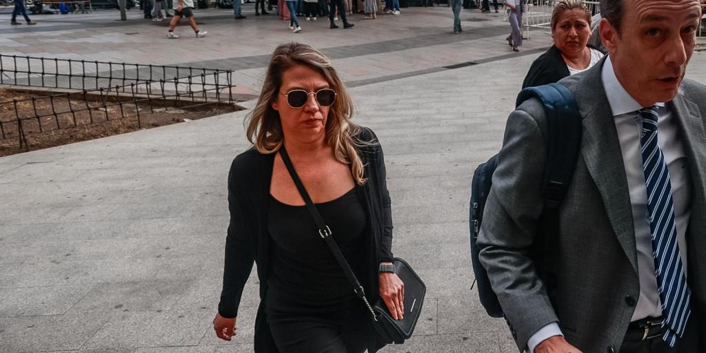 La UCO constata que la asistente de Moncloa participó en tareas de la cátedra de Begoña Gómez