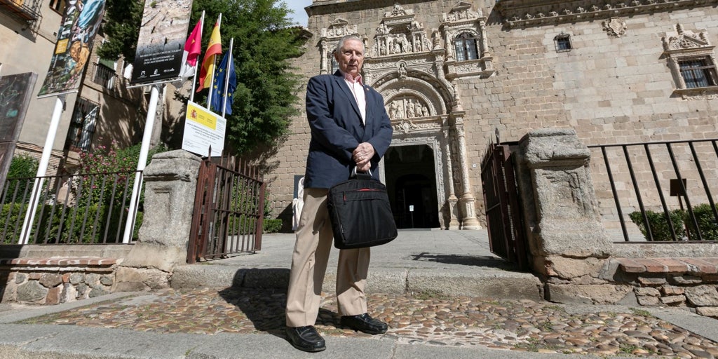 Rafael García, de  Museo de Santa Cruz ¡Vivo! : «En Castilla-La Mancha no ha habido nunca una política de museos»