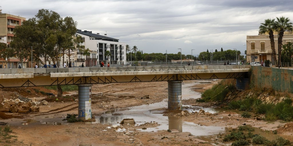 La CHJ afronta la alerta roja en Valencia con fallos en seis medidores de caudales