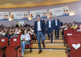 Mañueco, a los jóvenes: «Sois la generación más comprometida con el futuro de esta tierra»