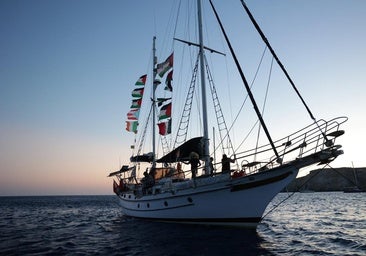 El Gobierno recomienda a la expedición no entrar en la zona de exclusión