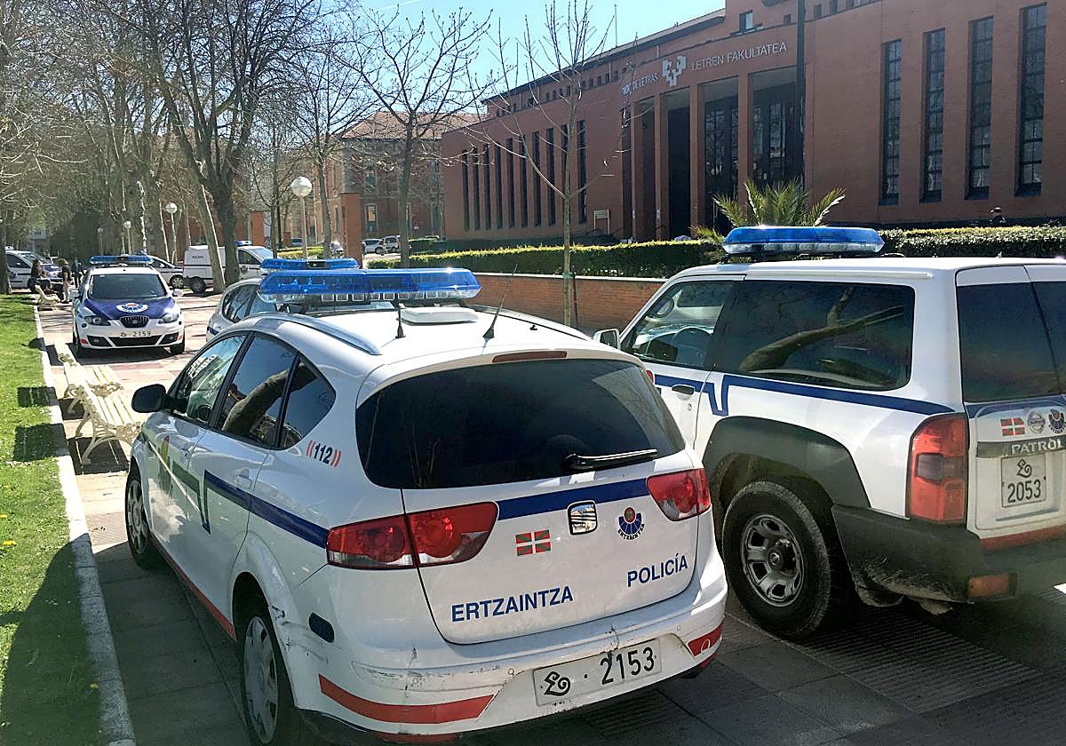 Arrestado un joven de 22 años por agredir en la calle a su pareja durante una discusión en Vitoria