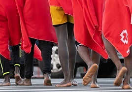 Mayores de 18 años se cuelan en el reparto de inmigrantes como falsos menores