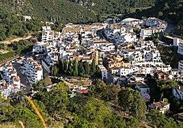 De Benamargosa a Benahavís: estos son los pueblos más pobres y más ricos de Andalucía