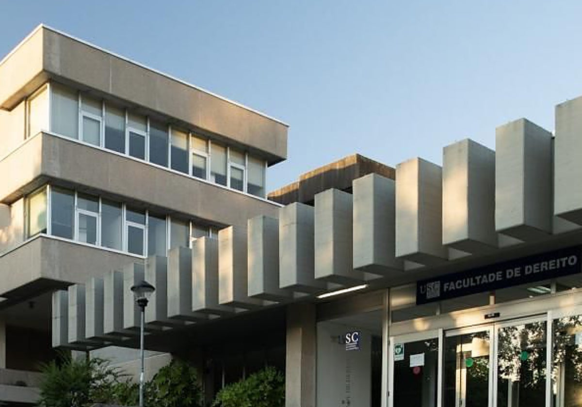 El certamen se celebra en la Facultad de Derecho de la USC