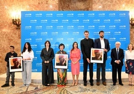 La Reina premia a quienes defienden los derechos de la infancia