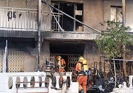 Un incendio en un edificio de Gandía deja una decena de heridos, cuatro de ellos menores, y obliga a desalojar a varias personas