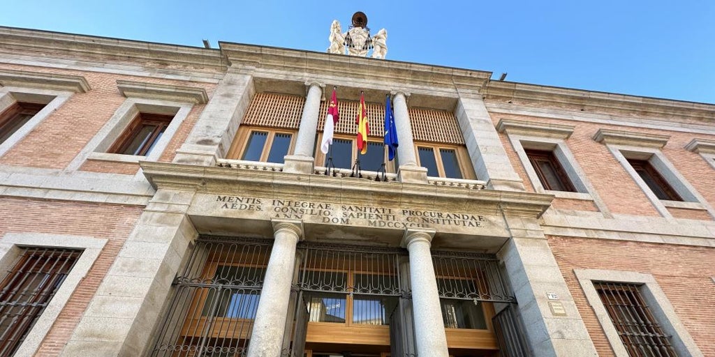 La agencia Fitch Ratings también mejora la calificación crediticia de Castilla-La Mancha