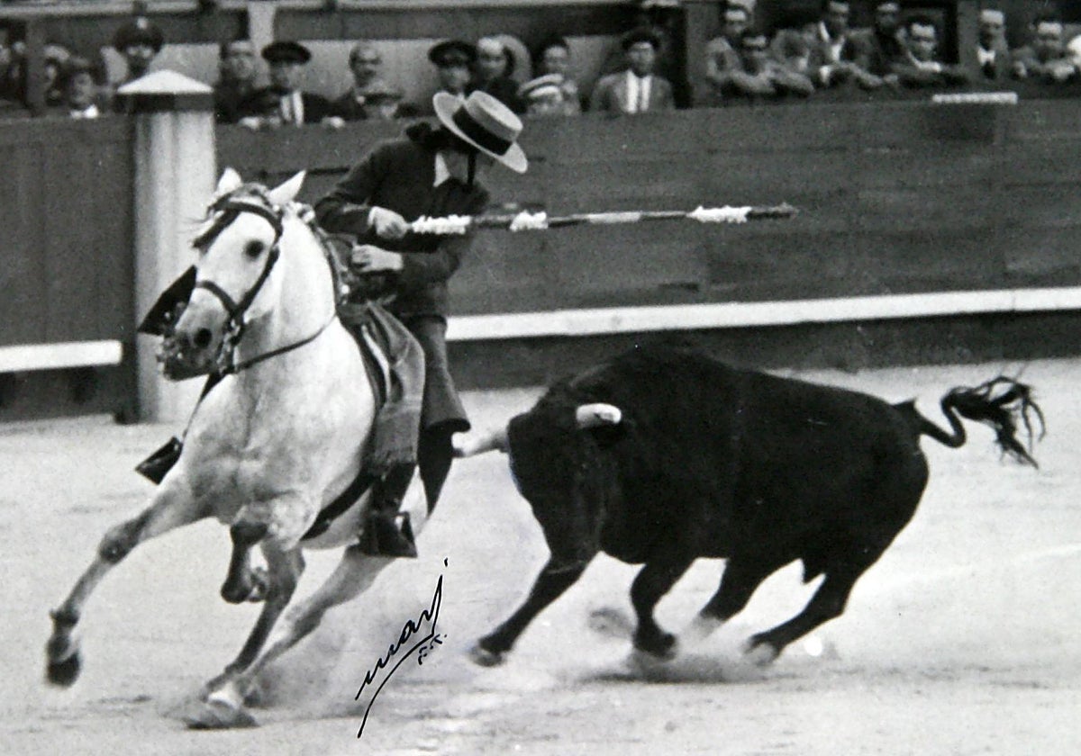 La torera y rejoneadora que asombró al Madrid de los años 40