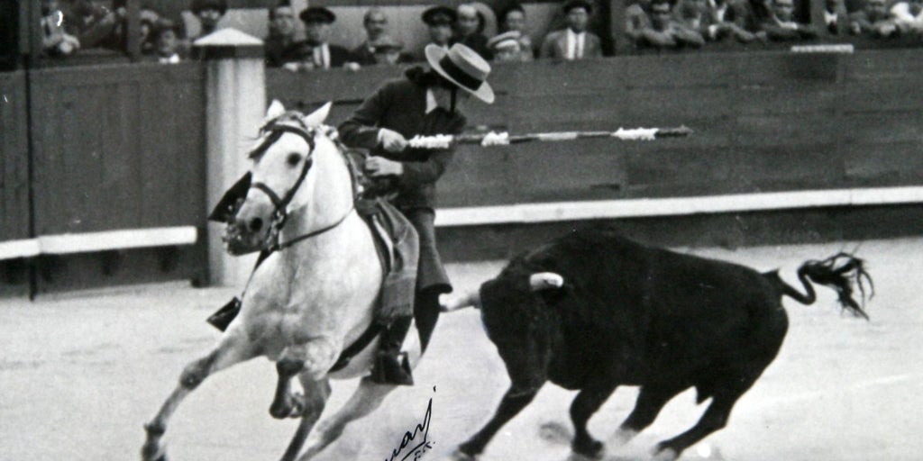 La torera y rejoneadora que asombró al Madrid de los años 40