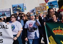 Los socialistas ya intentaron bloquear a los familiares de los agentes asesinados en Barbate