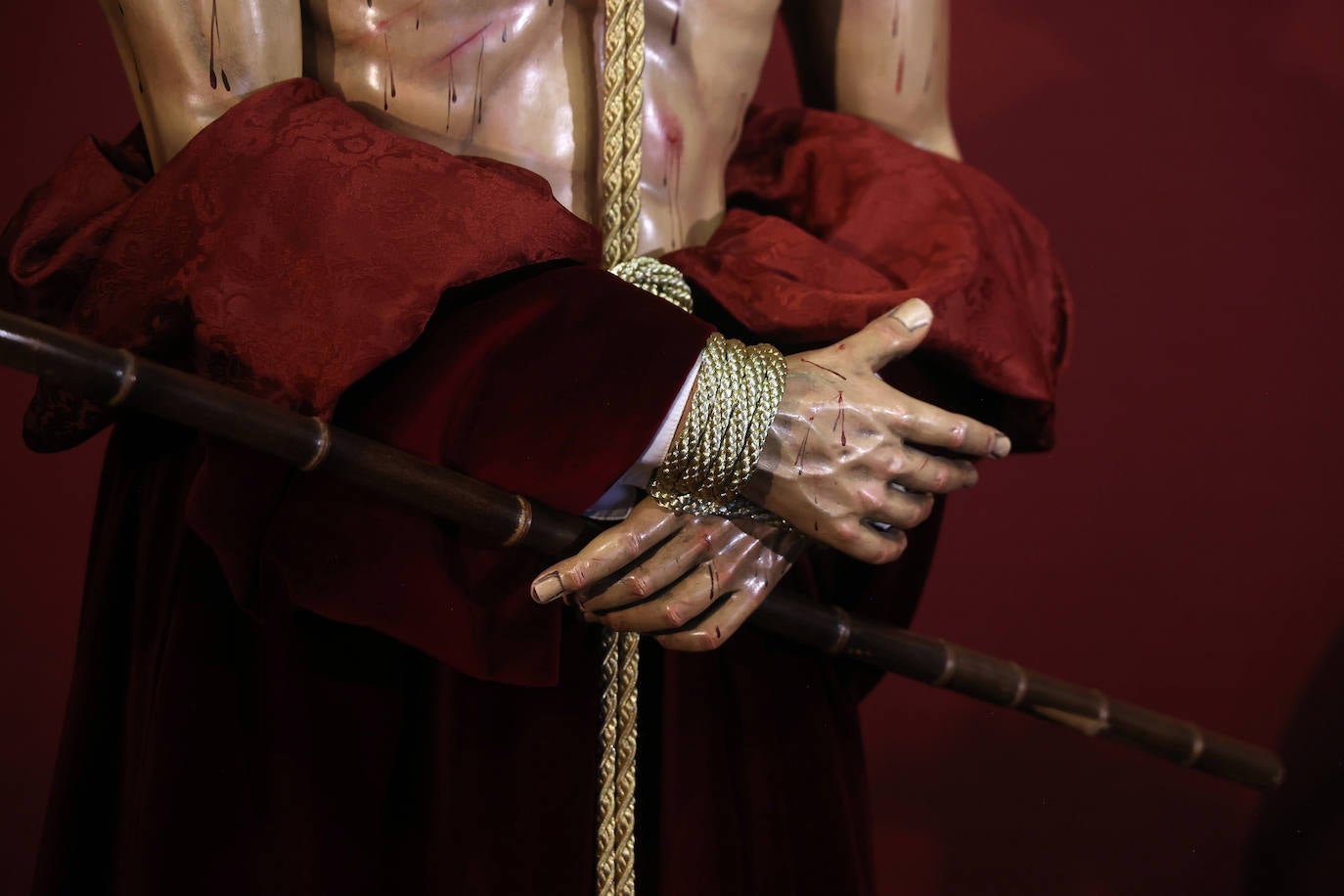 Las cofradías de la provincia esperan el Vía Crucis Magno en Córdoba, en imágenes