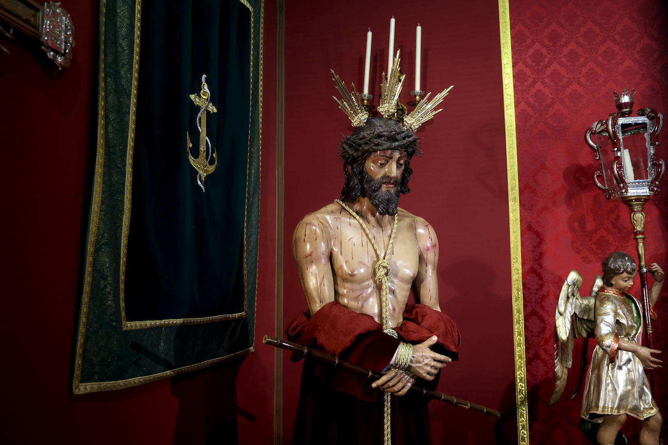 Las cofradías de la provincia esperan el Vía Crucis Magno en Córdoba, en imágenes