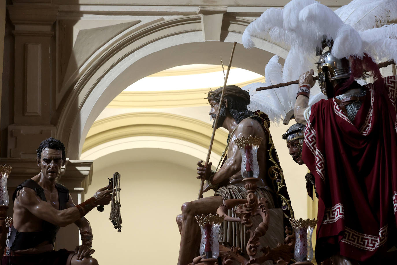 Las cofradías de la provincia esperan el Vía Crucis Magno en Córdoba, en imágenes