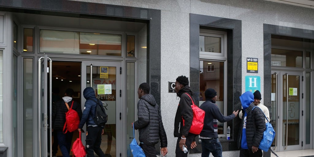 La Xunta duda de la edad real de los menores migrantes que enviarán a Galicia