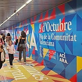 Horario nocturno de Metrovalencia para asistir al espectáculo de drones y al castillo de fuegos artificiales