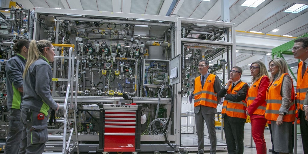 El Perte del vehículo eléctrico inyecta casi 16 millones en dos empresas de Guadalajara y Puertollano