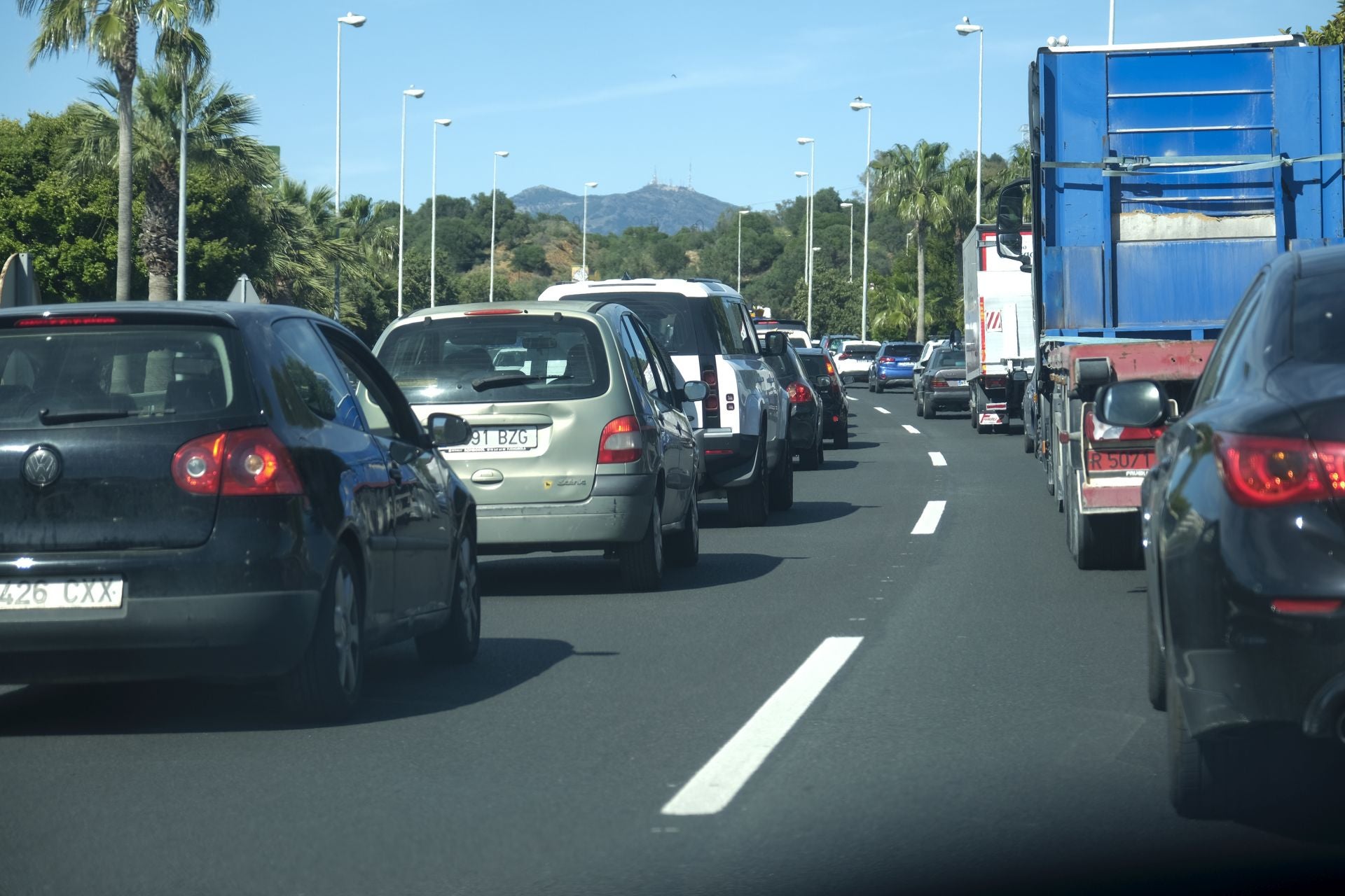 Una carretera de Málaga con tráfico