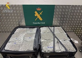 Detenidos tres hombres en Barajas con casi 60 kilos de marihuana procedente de Dubái