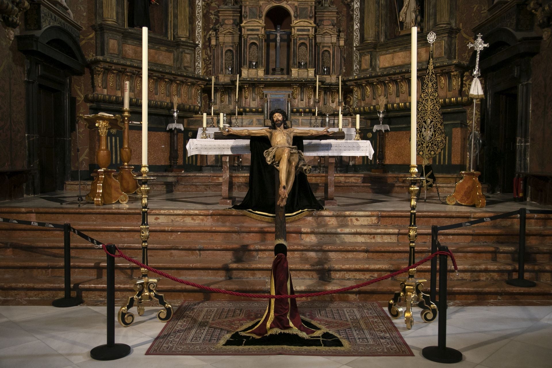 Las cofradías de la provincia siguen llegando para el Vía Crucis Magno de Córdoba, en imágenes