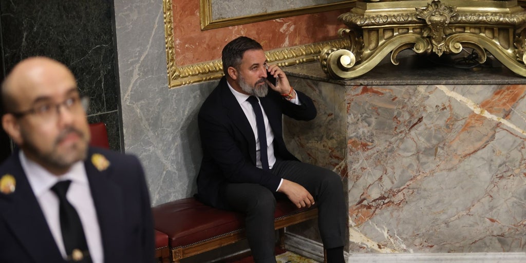 Vox reta a las comunidades del PP sin presupuestos a adelantar las elecciones