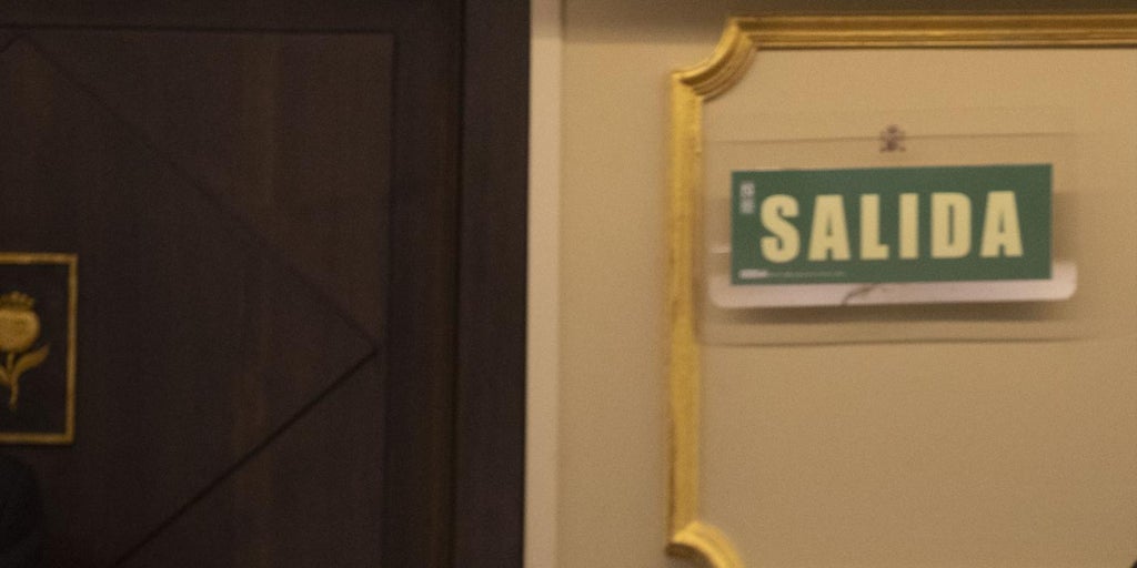 Ábalos no rebajará el riesgo de entrar en prisión aunque deje el escaño