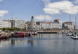 Los barrios más ricos y más pobres de La Coruña: hay diferencias de más de 40.000 euros según el código postal