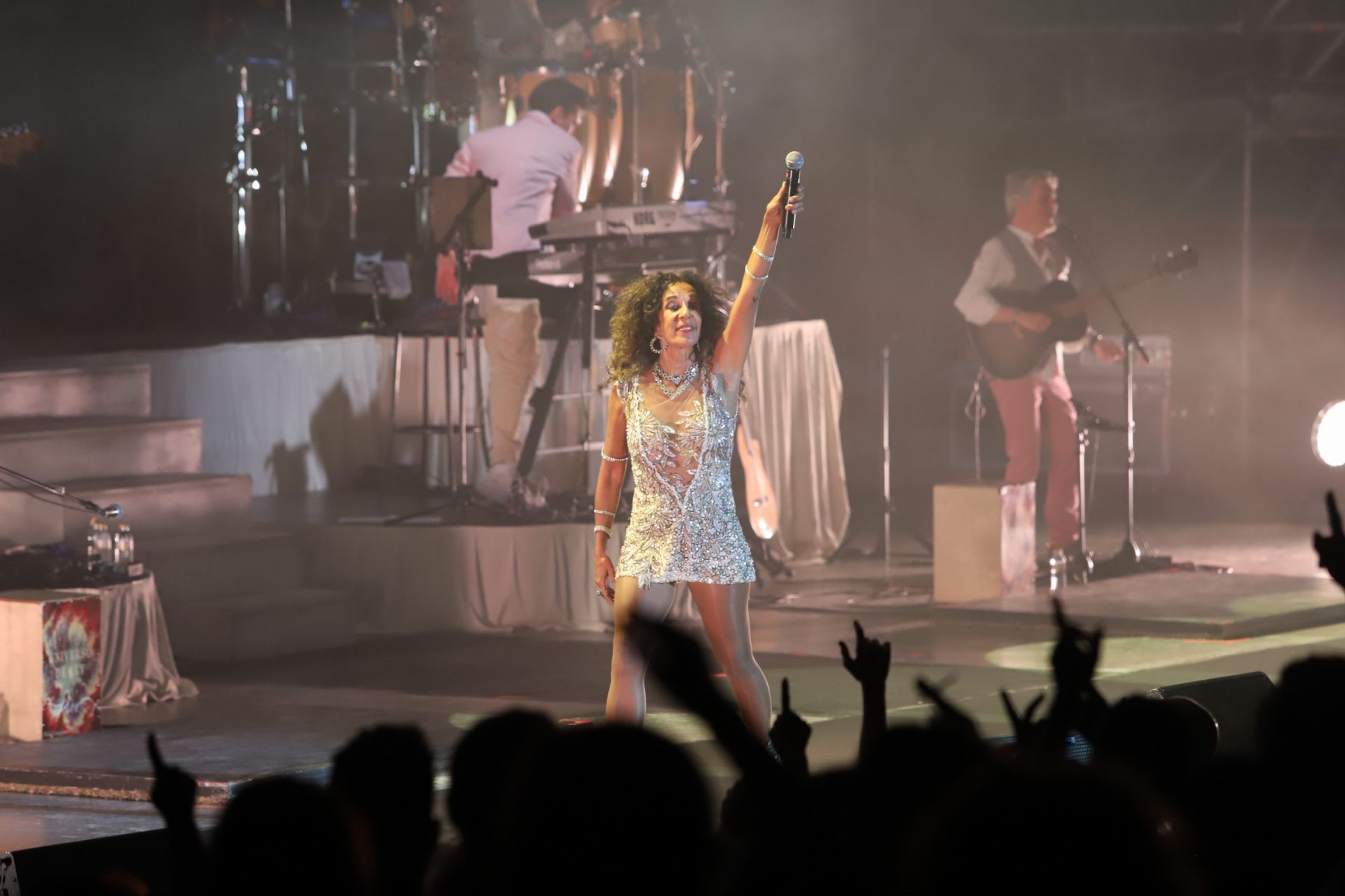 El vendaval de Rosario Flores en Córdoba, en imágenes