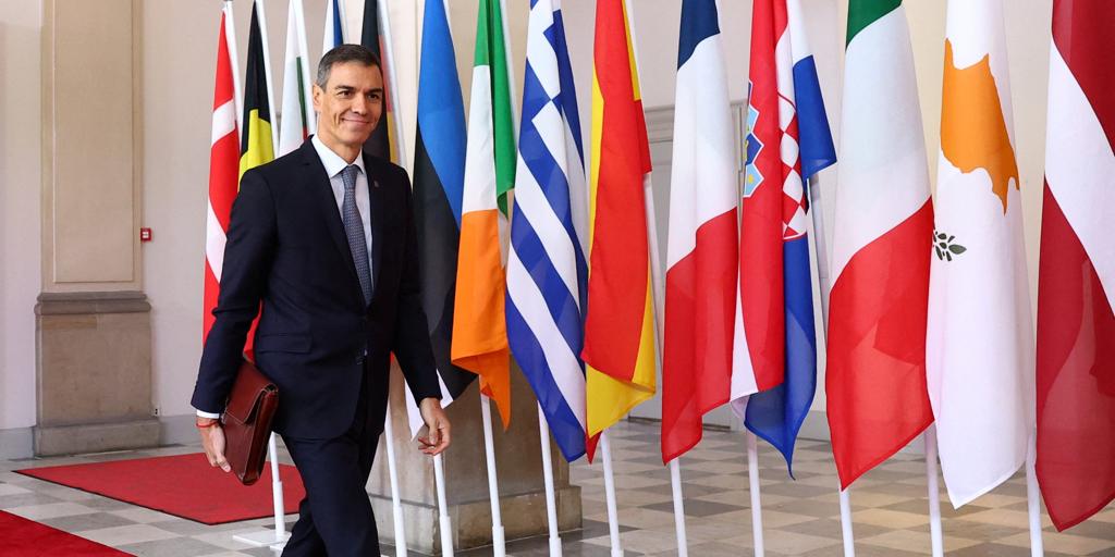 Pedro Sánchez viajará el lunes a Egipto para asistir al acto de la firma del fin de la guerra en Gaza