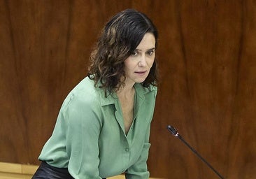Ayuso no cede ante Sánchez y mantiene el pulso contra la lista de objetores del aborto