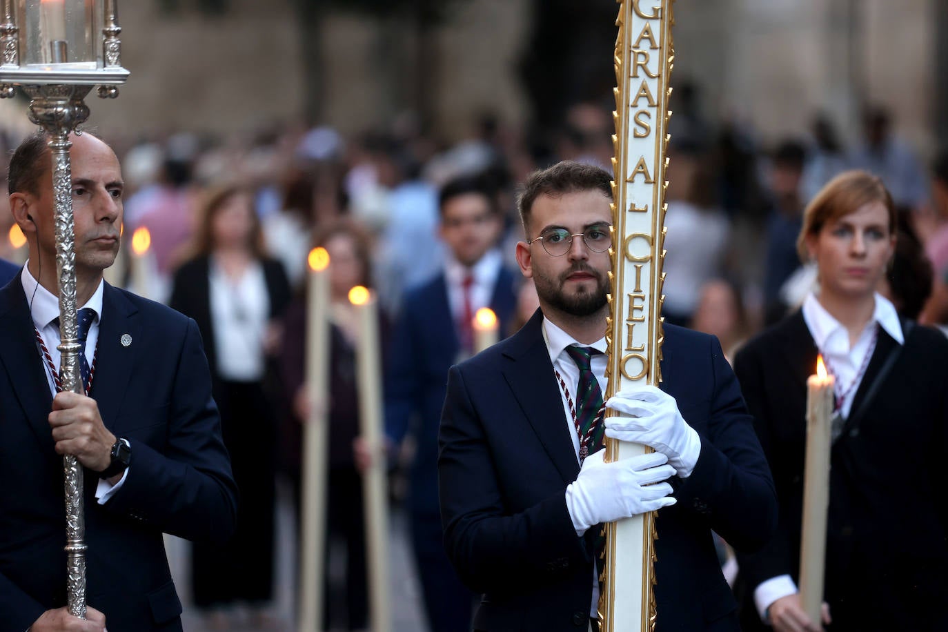 Las mejores imágenes del Vía Crucis Magno de Córdoba