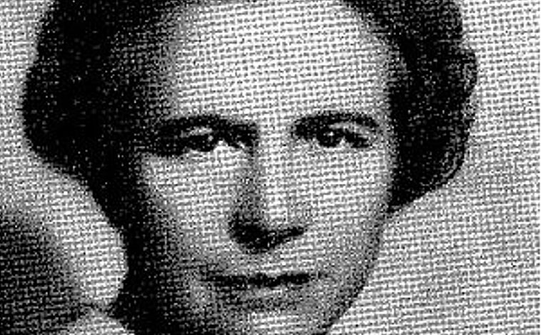 Imagen principal - Científicas, empresarias, periodistas, matemáticas...ningún campo les fue ajeno a estas mujeres que, pese al machismo enraizado en la sociedad de las épocas que les tocó vivir, trabajaron y lucharon a la par que los hombres, pese a que muchas lo hicieron en las sombras. Tres ejemplos de ello son Margarita de Mayo Izarra, investigadora y escritora; Laura Heredero, empresaria, o María Fernández-Sanguino Morales, periodista.