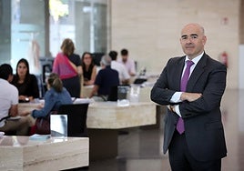 Eduardo Ruiz de Gordejuela ,  CEO de Kutxabank : «El tamaño de Cajasur era ya insuficiente para financiar a grandes empresas e instituciones»