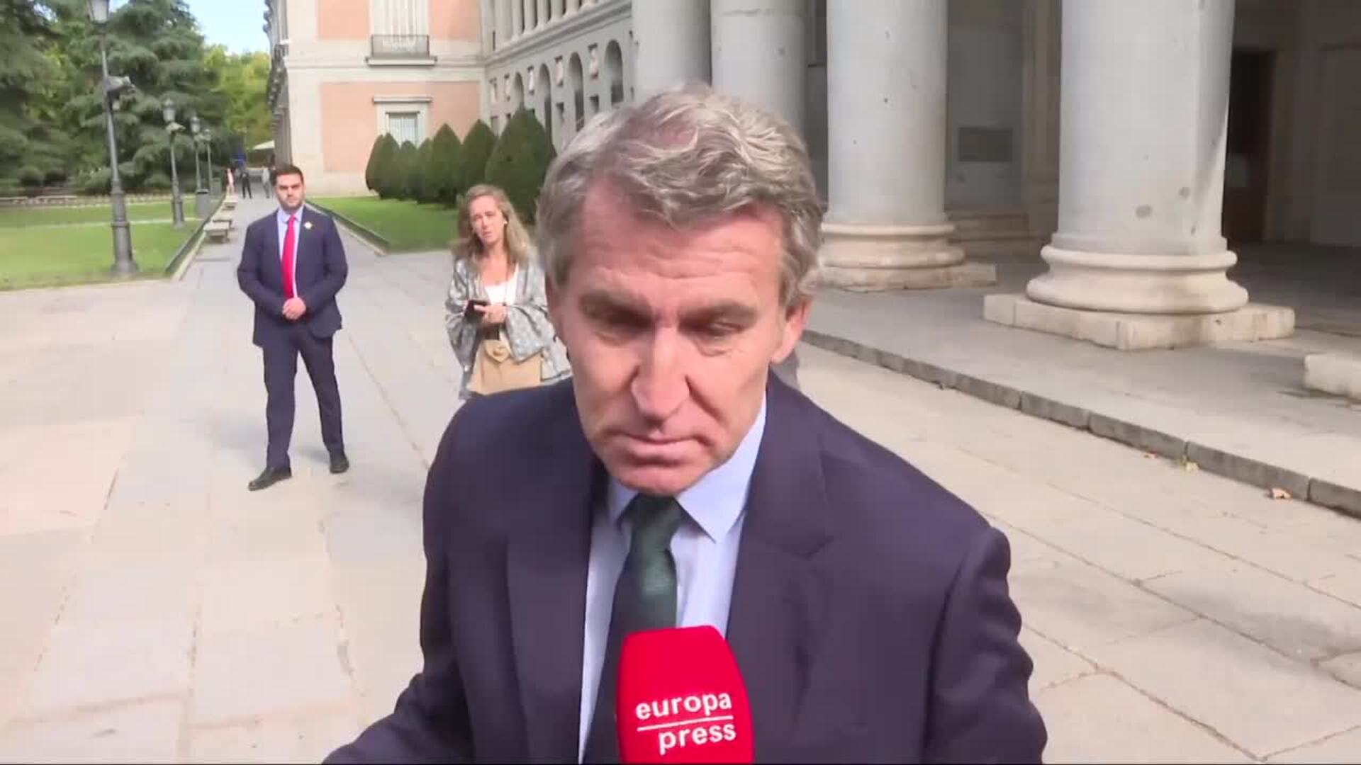 Feijóo, sobre la ausencia de Abascal en el desfile del 12 de octubre: &quot;Tendrá que explicarlo&quot;