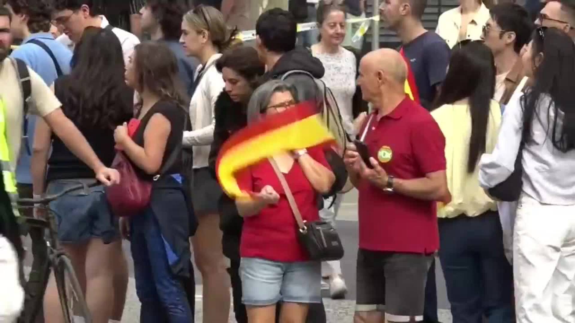 La manifestación del 12-O bajo el lema &quot;Barcelona, capital de la Hispanidad&quot;, sin incidentes