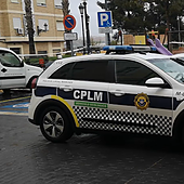 Acusan a tres policías de agredir a un hombre durante su detención por no llevar mascarilla