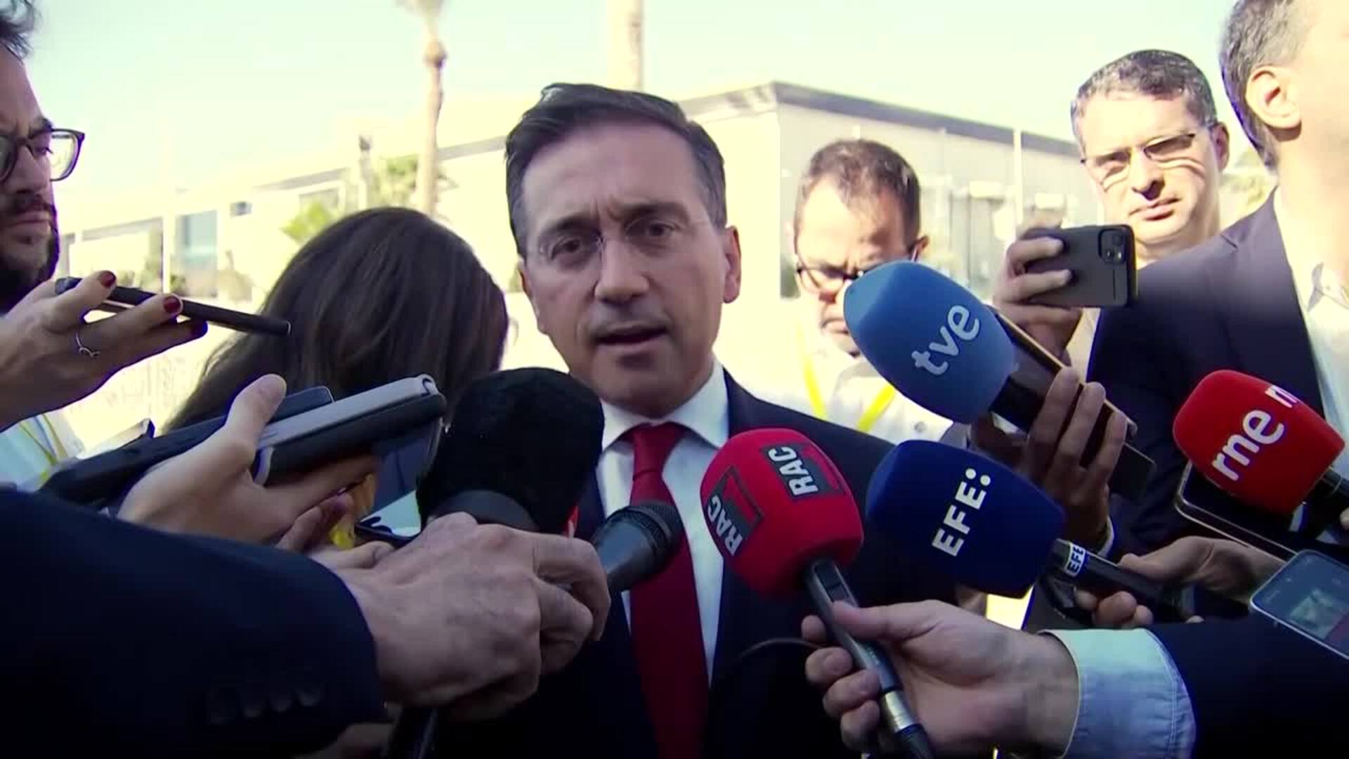 Albares admite que sigue habiendo &quot;responsabilidades&quot; en relación a Israel