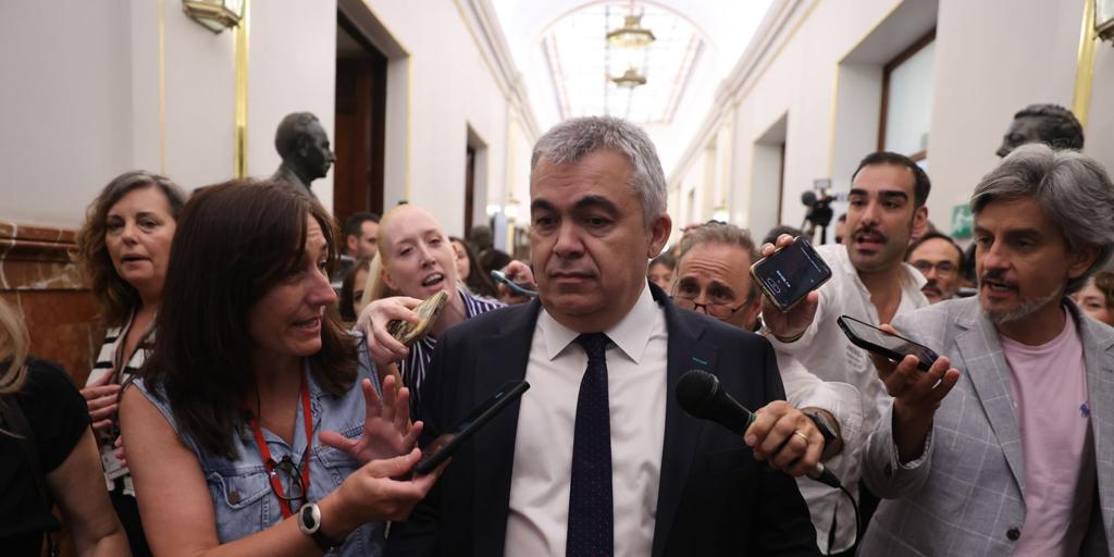 El juez afirma que no hay indicios de que los contratos del caso Cerdán causen perjuicio a los fondos europeos
