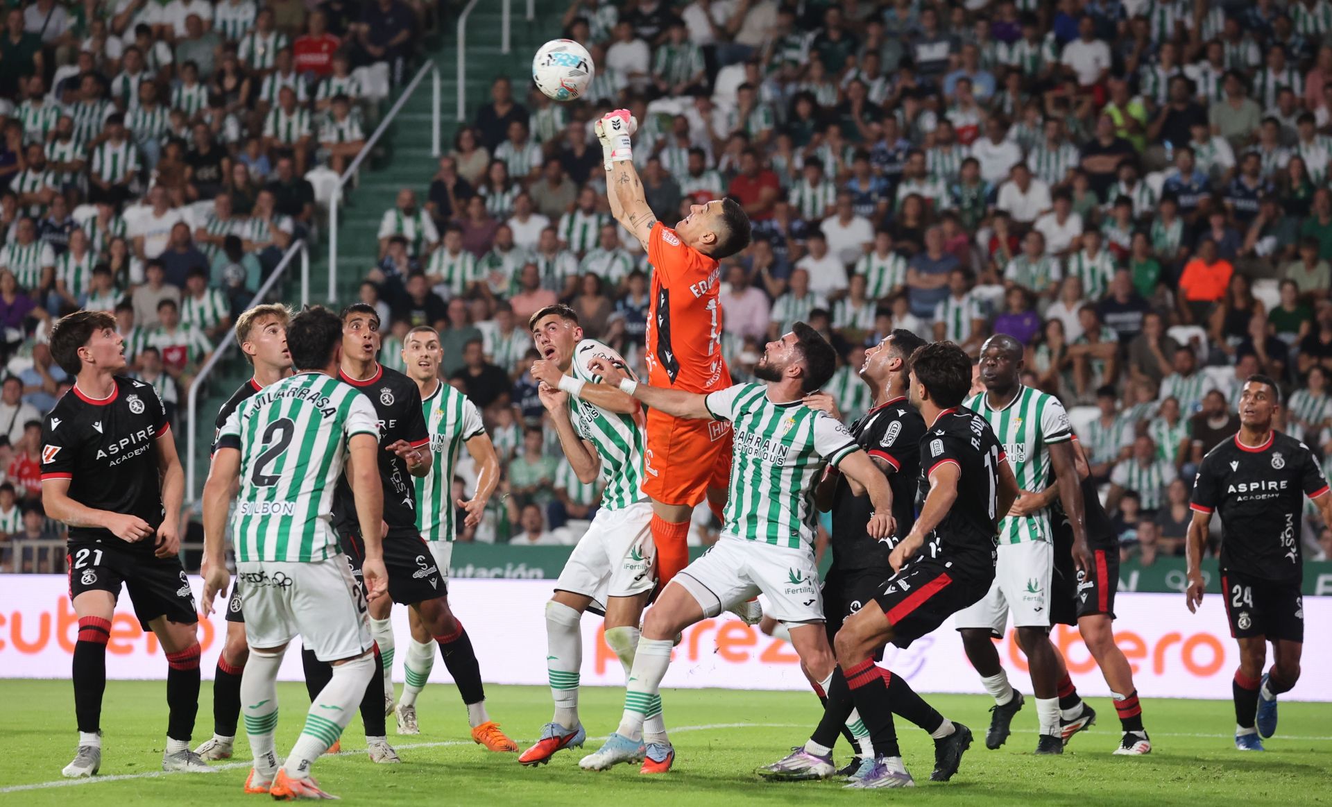 El Córdoba CF-Cultural Leonesa, en imágenes